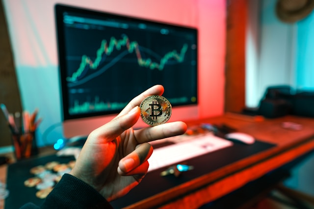 Navigating the World of Digital Currency with MyFastBroker Crypto Brokers
