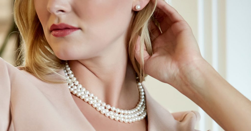 pearl necklace meaning