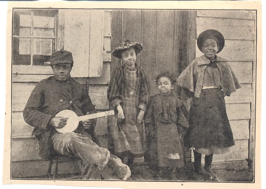 The Surprising Story of the Ukulele History: From Island Strings to Global Sensation